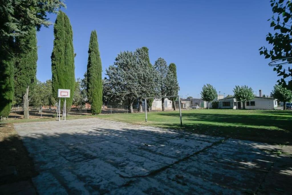 El Chalet De Gloria Santa Marta de Tormes Exterior foto